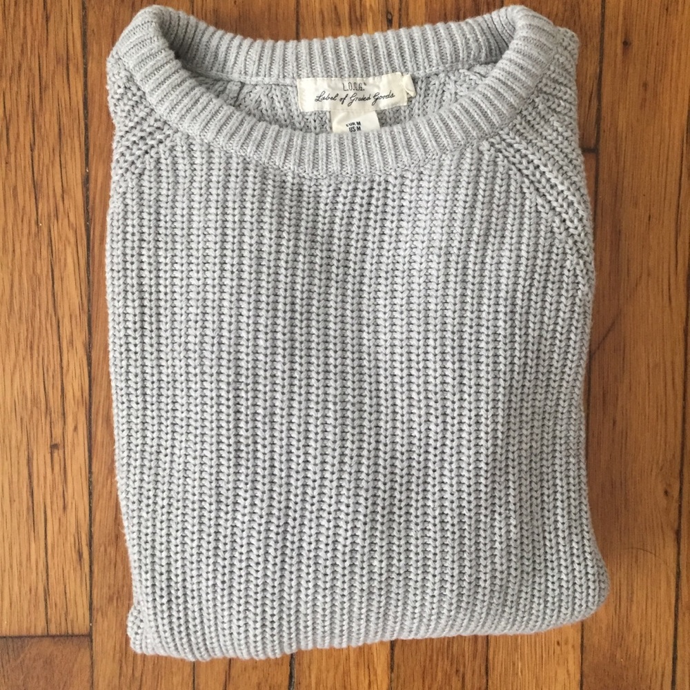 Basic Gray Sweater - Picture 3 of 3